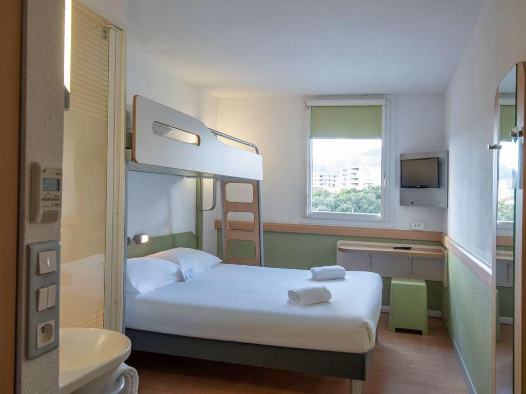 Ibis Budget Ajaccio Ajaccio  Pokoj fotografie