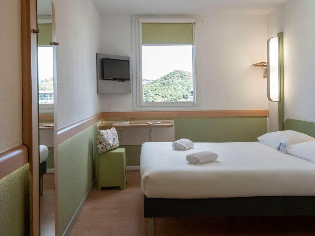 Ibis Budget Ajaccio Ajaccio  Pokoj fotografie